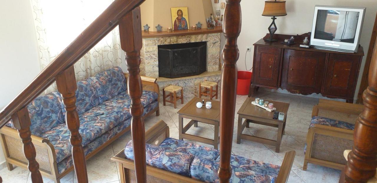 Elíka Toulas House מראה חיצוני תמונה