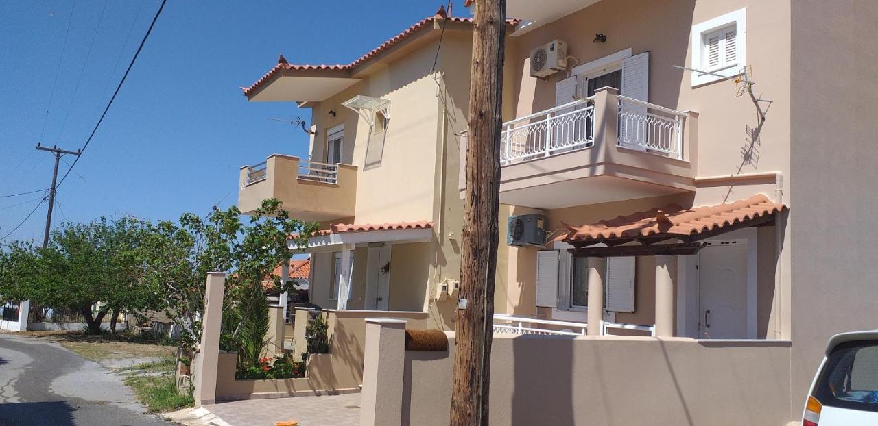 Elíka Toulas House מראה חיצוני תמונה