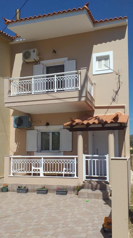 Elíka Toulas House מראה חיצוני תמונה