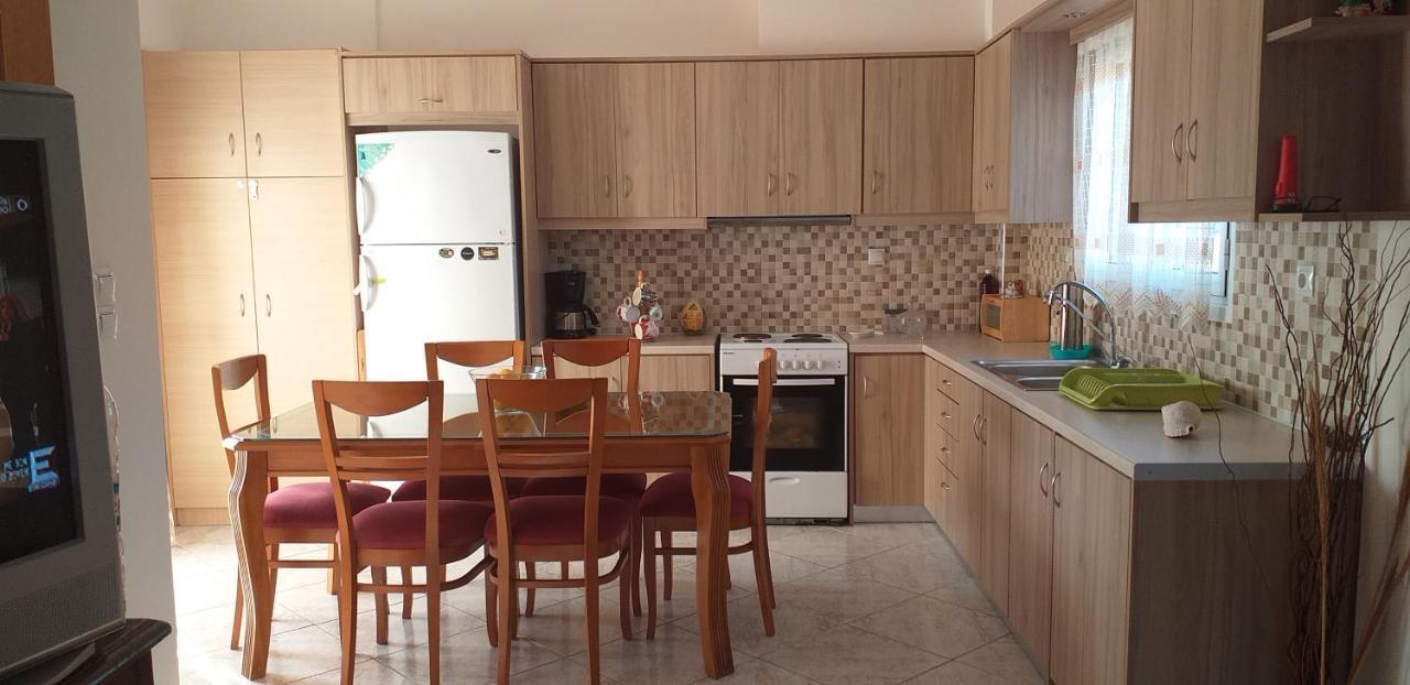 Elíka Toulas House מראה חיצוני תמונה